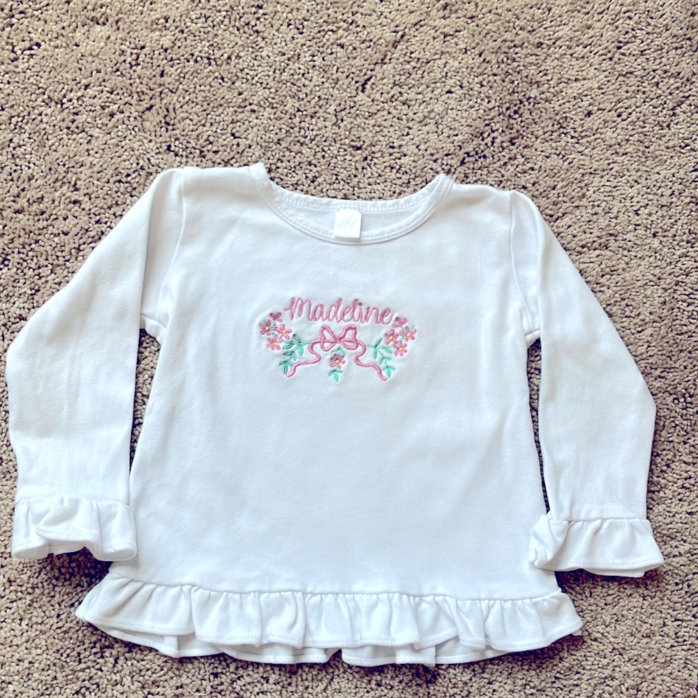 Size 2-3T heavyweight cotton long sleeve top in great condition - adorable!